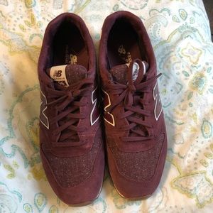 New Balance Maroon tennis shoes, size 11.5
